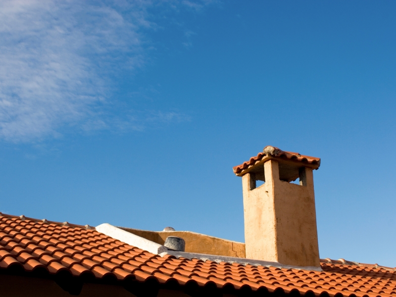 Come scegliere l&rsquo;impresa giusta per il rifacimento del tuo tetto residenziale