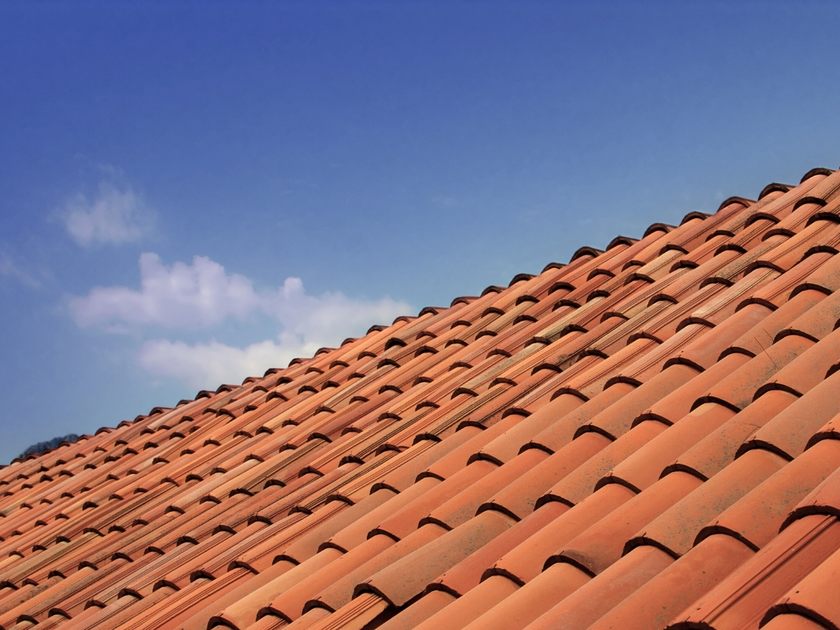 Rifacimento tetti a Vicenza: come il clima locale incide sulla scelta dei materiali